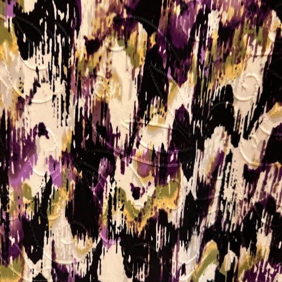 JM Collection Multicolored Embossed Round Neck Long Sleeve Top Size M - Picture 3 of 5